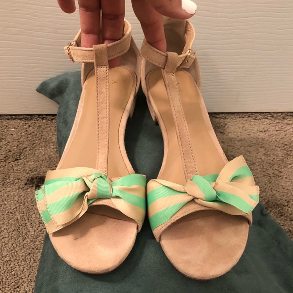 Anthropologie T-strap Sandals - Picture 5 of 7